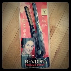 Revlon Tourmaline Ceramic 1/2" Styling Iron